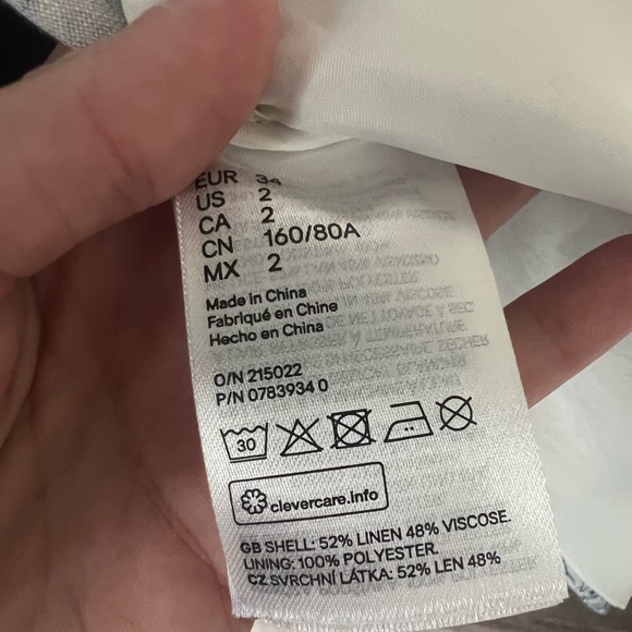 H&M Blue & White Toile Linen-Blend Blazer | Size 2 - Picture 6 of 6